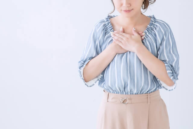 逆流性食道炎は放置してはダメ！胸やけや吐き気を感じたらすぐ病院へ！
