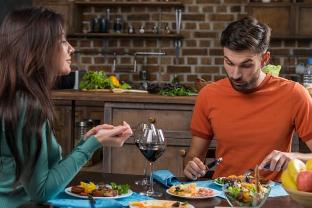 便秘解消法①　まずは食生活を改善しよう