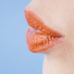 唇の乾燥はもう怖くない！唇が乾燥する原因と効果的なケアについて解説