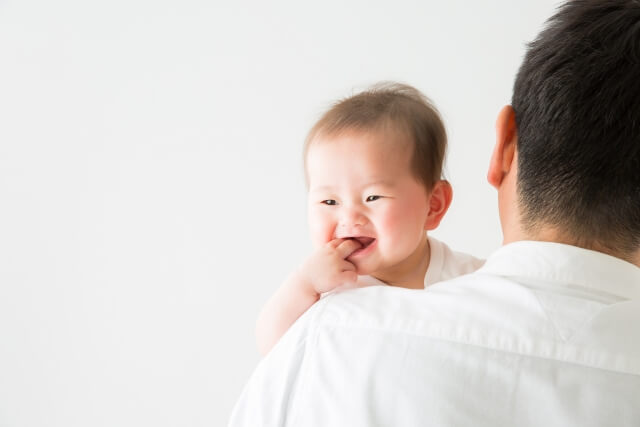 母親が子供に「デブ菌」を運んでくる